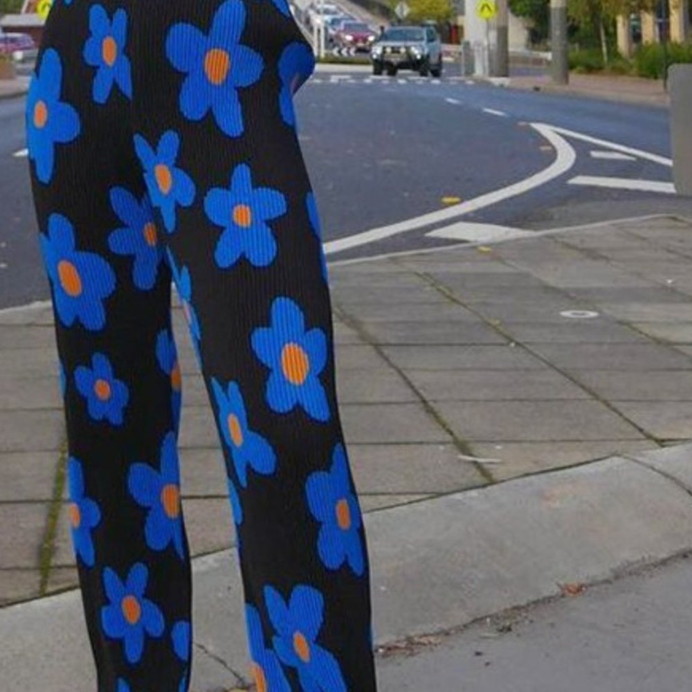 Floral Print Pleated Flared Pants